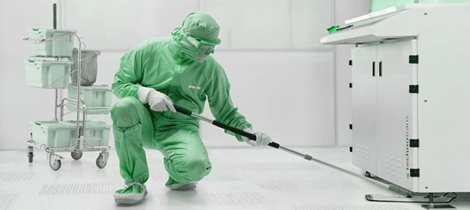 Cleanroom Deep Cleaning